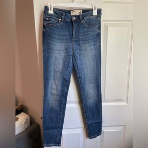 Garage Clothing | Size 7 Women’s | High-Waisted Skinny Jeans